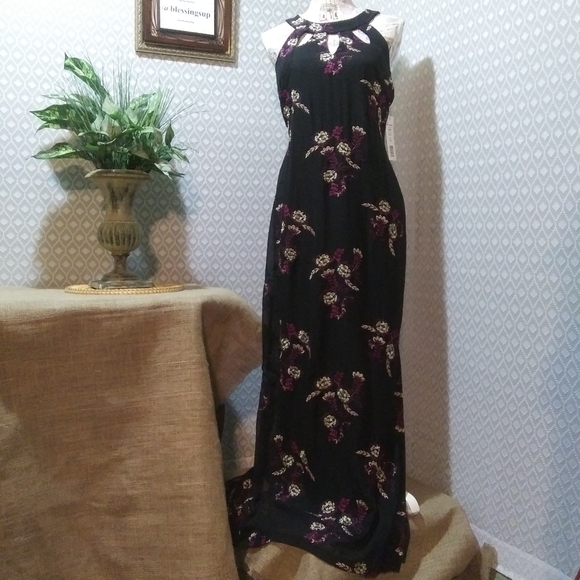 ❤️FINAL PRICE❤️ CLOSET CLOSING 11/30 NWT Scarlett Evening Dress Size 10 - Picture 3 of 13